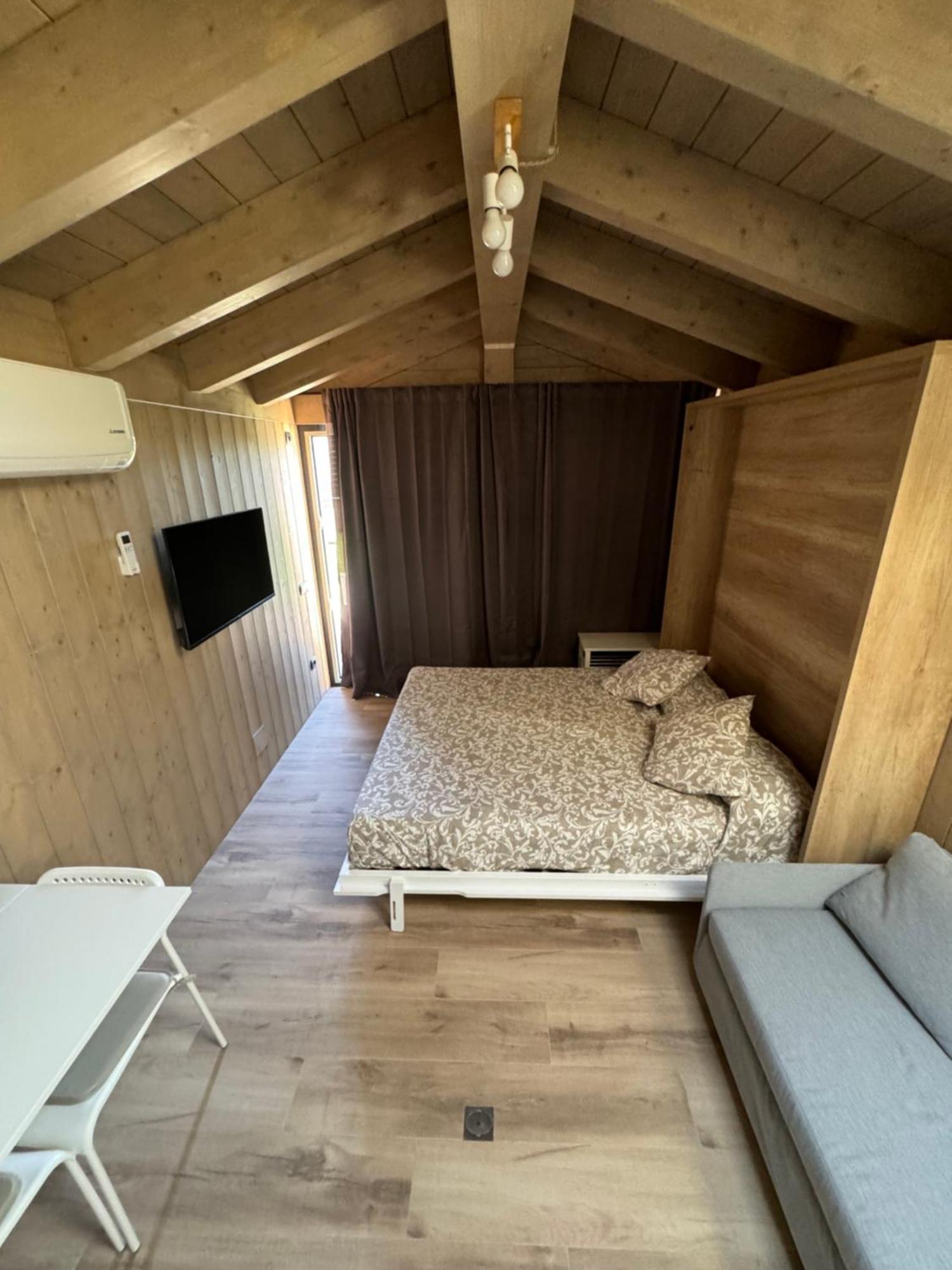 Wooden Lodge Osséja Exteriör bild